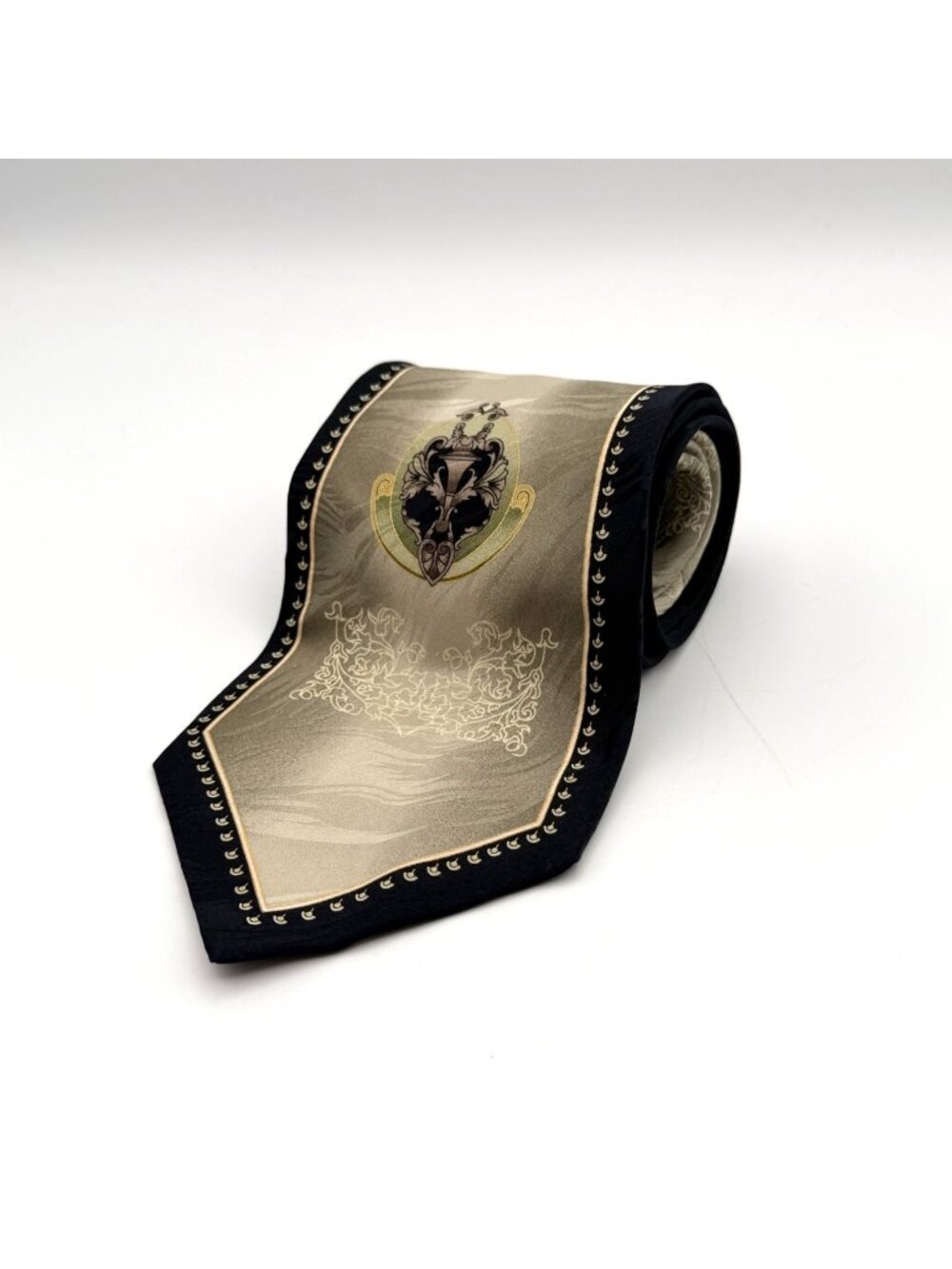 Vintage Ottimo Uomo Handmade100% Silk Ornate Tie 55" x 4"